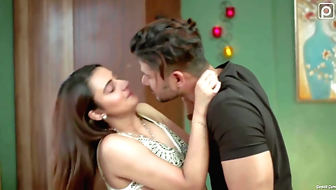 Brunette babe enjoys a great moment with her boyfriend