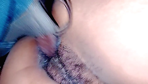 Indian babe stretches her legs before giving a blowjob