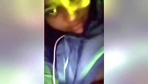 Today Exclusive -cute Desi Girl Shows Her Boobs On Vc 2