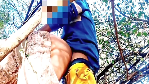 Indian teen-inlaw enjoyed outdoor fun with his partner