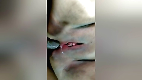 Indian amateur anal video show a girl getting fucked