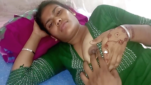 Indian brunette gets her big boobs banged by her husband