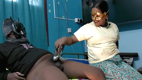 Indian couple is having a nice homemade blowjob video