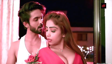 Teen babe bangla loves hot sex and today she invited a hot stud