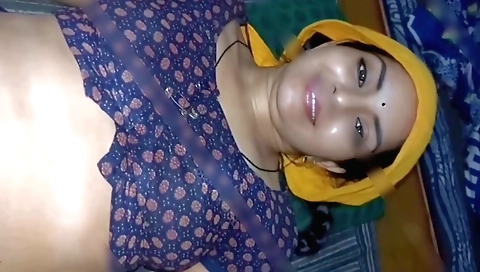 Hot indian brunette with shaved pussy lips and my pussy