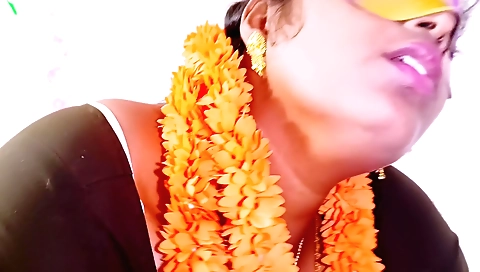 Big boobs stepmom fucks her stepson in a pov video