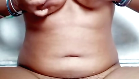 Amateur big ass brunette hairy chick with hairy pussy 1