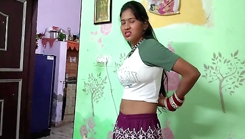 Indian stepsister fucks her lover in hot amateur porn video