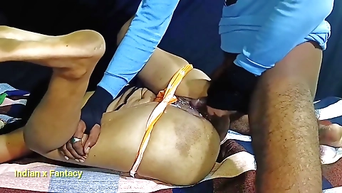 Brunette 18+ amateur girl gets creampie on her shaved pussy