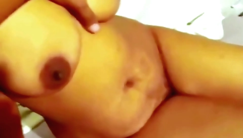 Indian girlfriend gets fucked in her tight titties