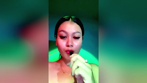 Indian teen 18+ with a sexy body is showing off her body