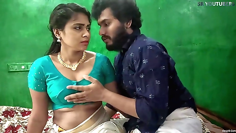 Amateur brunette vagabond with shaved pussy suck dick