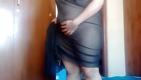 Amateur brunette girl sucks cock and fucks on webcam