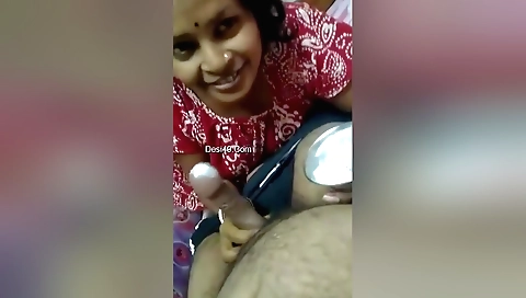 Boudi is a hot brunette milf who loves to fuck and lick cocks