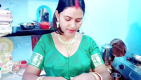 Indian brunette shares bed with her lover in a bed