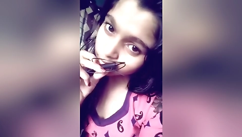 Stunning brunette indian chick shows her ass in video