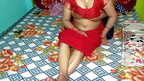 Indian girl playing with a toy with a nice blowjob
