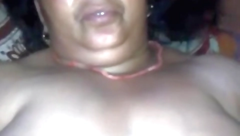 Indian slut with big boobs fucks in amateur vid 3d