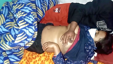 Beautiful Indian Girl Sucking The Penis With Hindi Sex