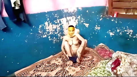 Indian hairy girl fucked in a big cock in hd video