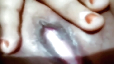 Indian amateur girl loves riding and is very horny