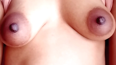 Indian amateur brunette masturbation in her bedroom