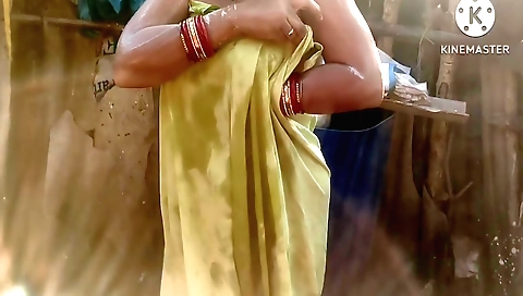 Anita Yadav ki new look aur style amateur solo video
