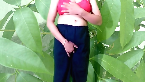 Indian lady in doggy style with a boyfriend in hd solo video