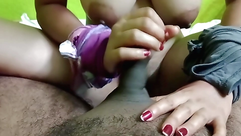 Indian chick enjoys a hot and passionate fuck with her hubby