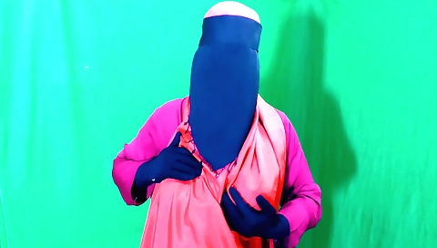 Indian woman fucks her husbands friend in amateur video