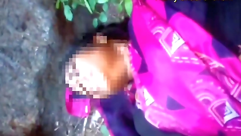 Indian teen 18+ fucked by her boyfriend in amateur video