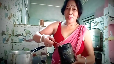 Indian milf bhabhi kali kali gets fucked in a red bikini