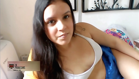 Amateur stepbrother with a gorgeous brunette stepsister enjoys