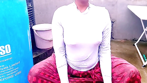 Indian brunette stepdaughter has sex with stepfather