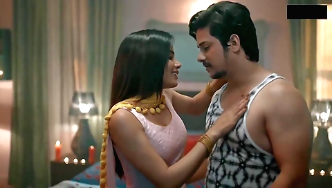 Milf shows off her nice figure in lingerie and makes a sexy movie