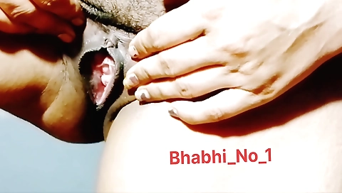 Bhabhi is so hot that you can't help but get fucked hard and hard