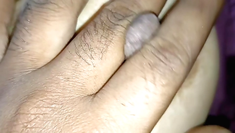 Indian girl gets horny when she watches her boyfriend making porn