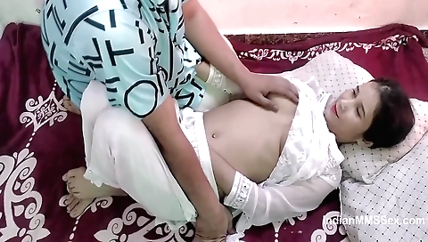 Brunette indian girl fucked in the kitchen in bedroom