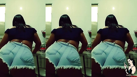 Suellen Santos amateur solo video with a great ass